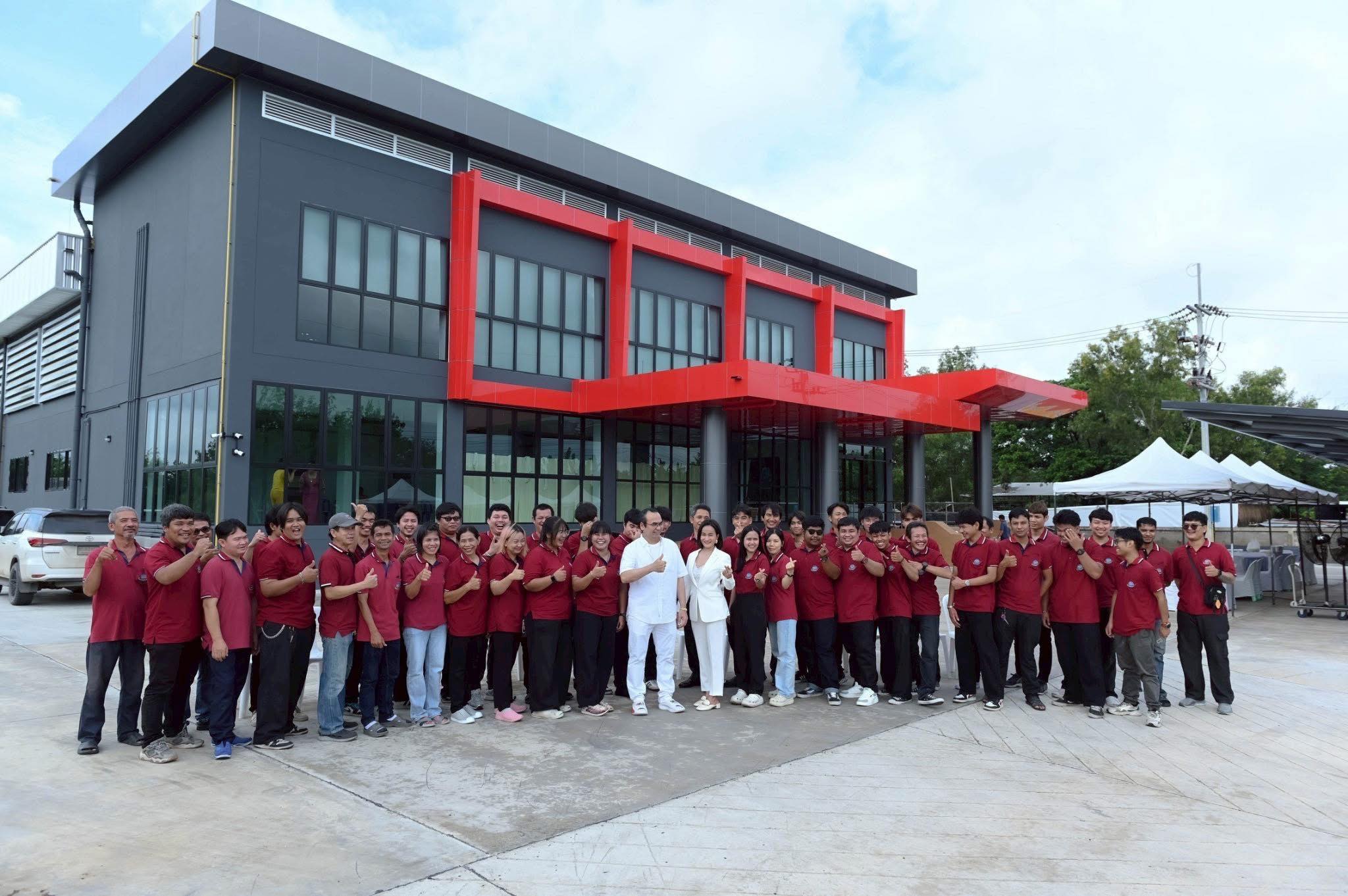 บริษัทรับสร้างเครื่องจักร